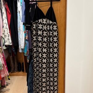 Elegant Black and White Patterned Dress